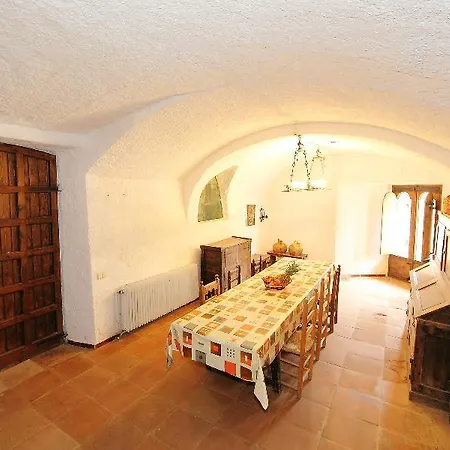 Moli De Mayola Six Bedroom
