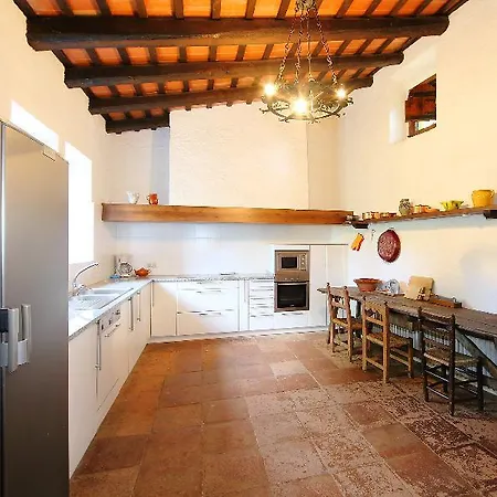 Moli De Mayola Six Bedroom