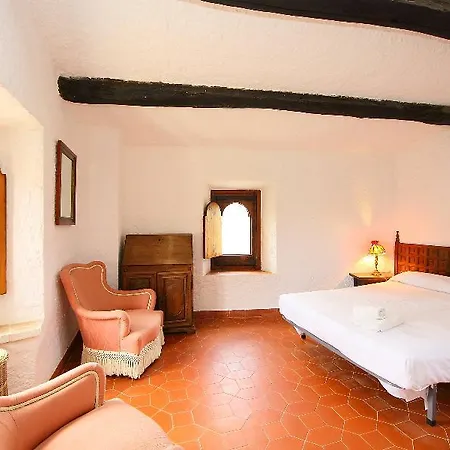 Moli De Mayola Six Bedroom *